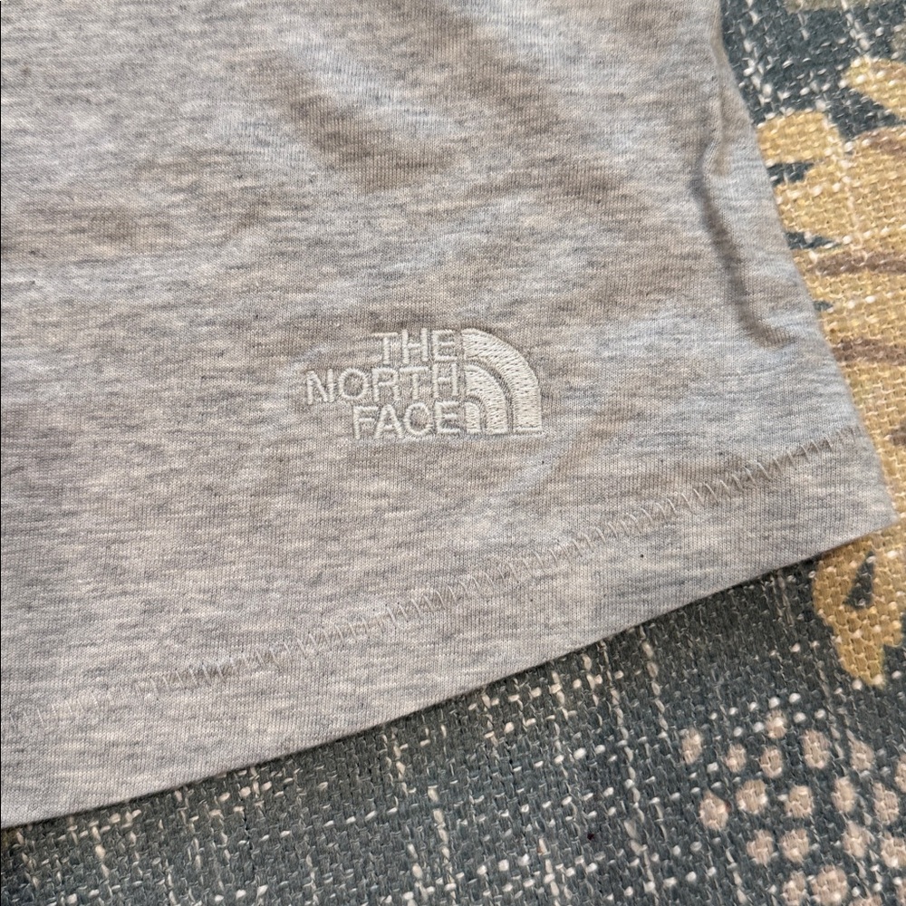 NWT The North Face Tank Sz 1X - Picture 2 of 4